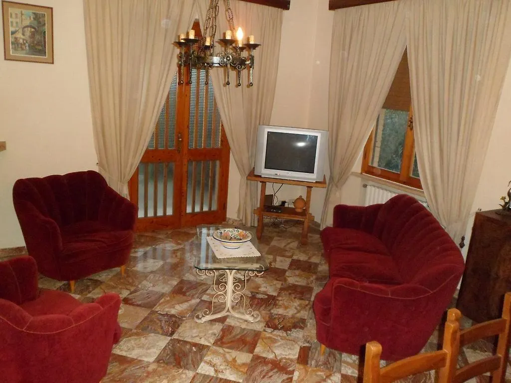 Villa Il Cedro San Quirico d'Orcia Bed & Breakfast